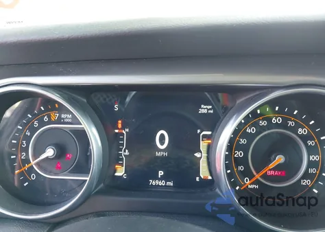 2018 Jeep Wrangler Unlimited Sahara 4X4 из США, поврежденный, VIN 1C4HJXEG8JW246548